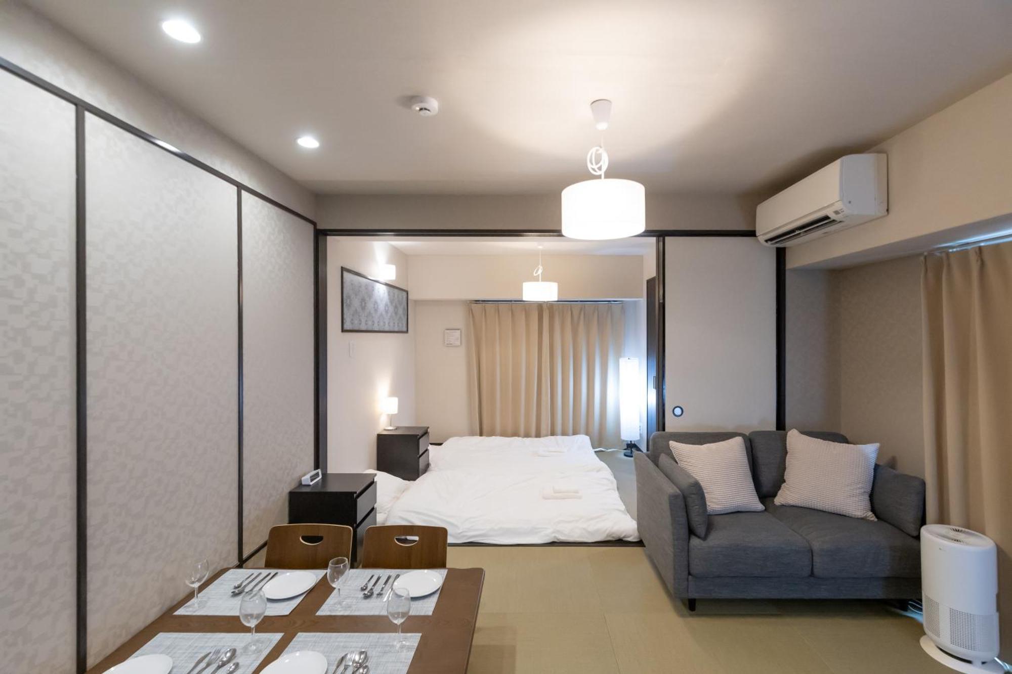 Ferienwohnung H2H Dotonbori Ōsaka Exterior foto