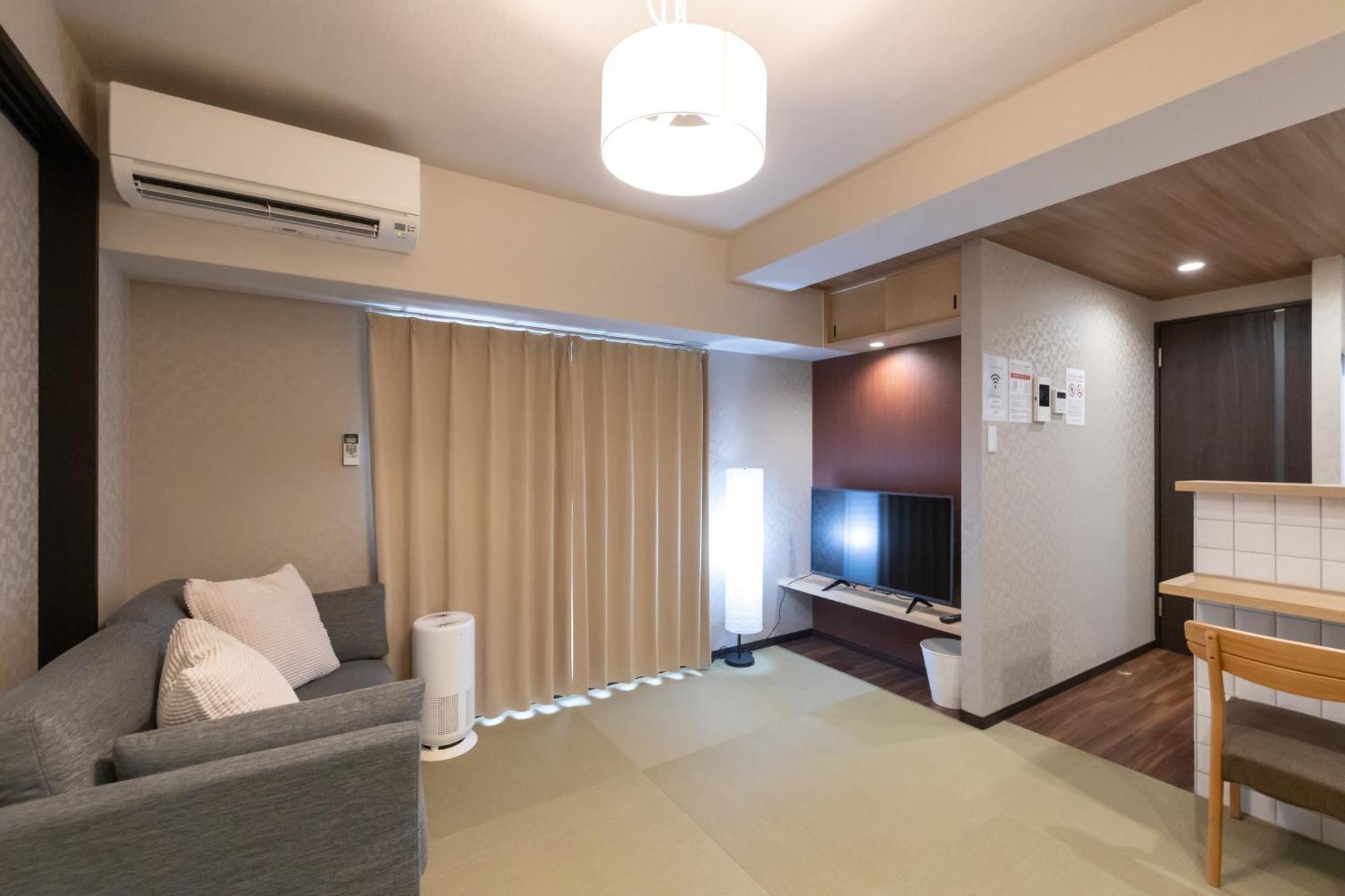 Ferienwohnung H2H Dotonbori Ōsaka Exterior foto