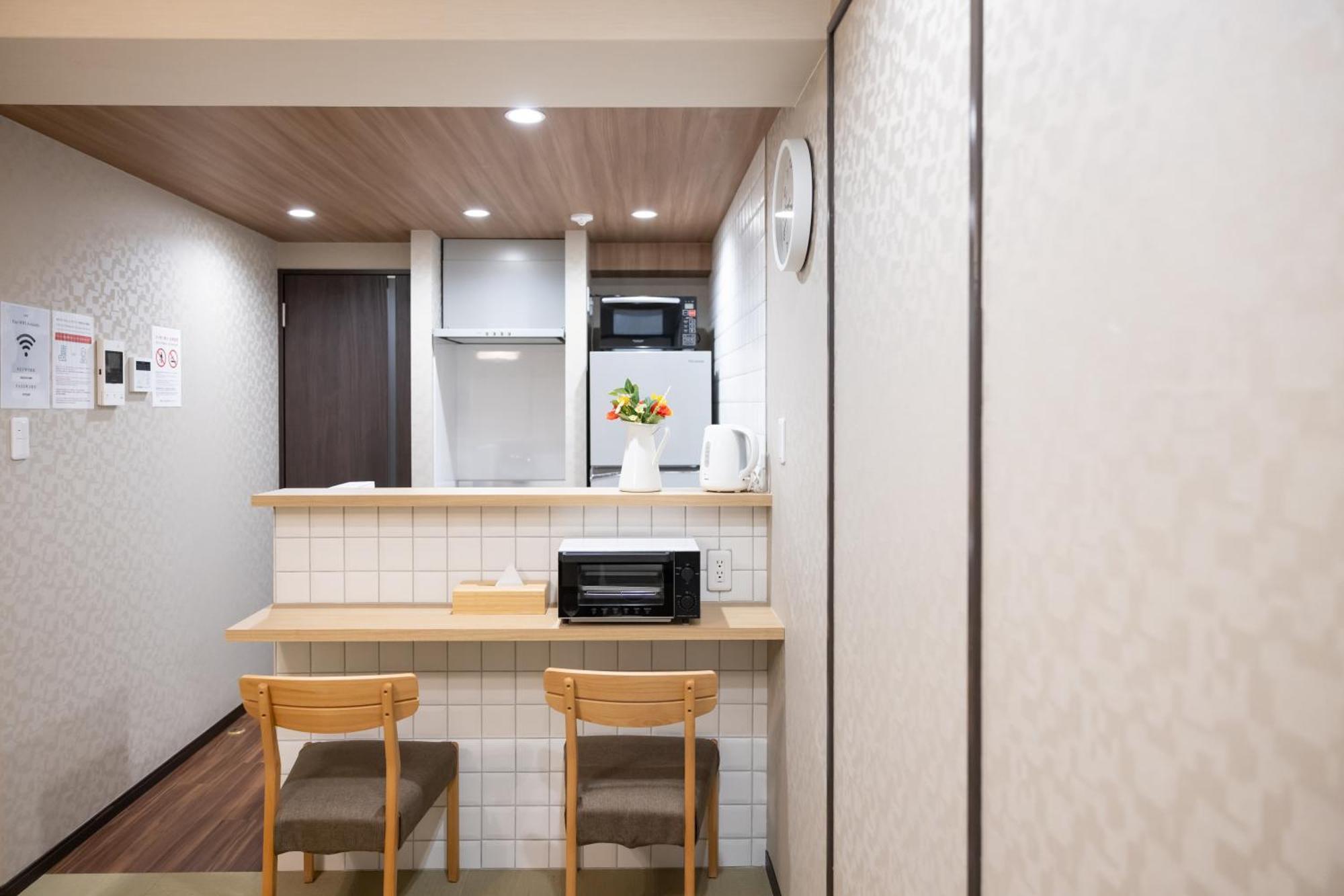 Ferienwohnung H2H Dotonbori Ōsaka Exterior foto